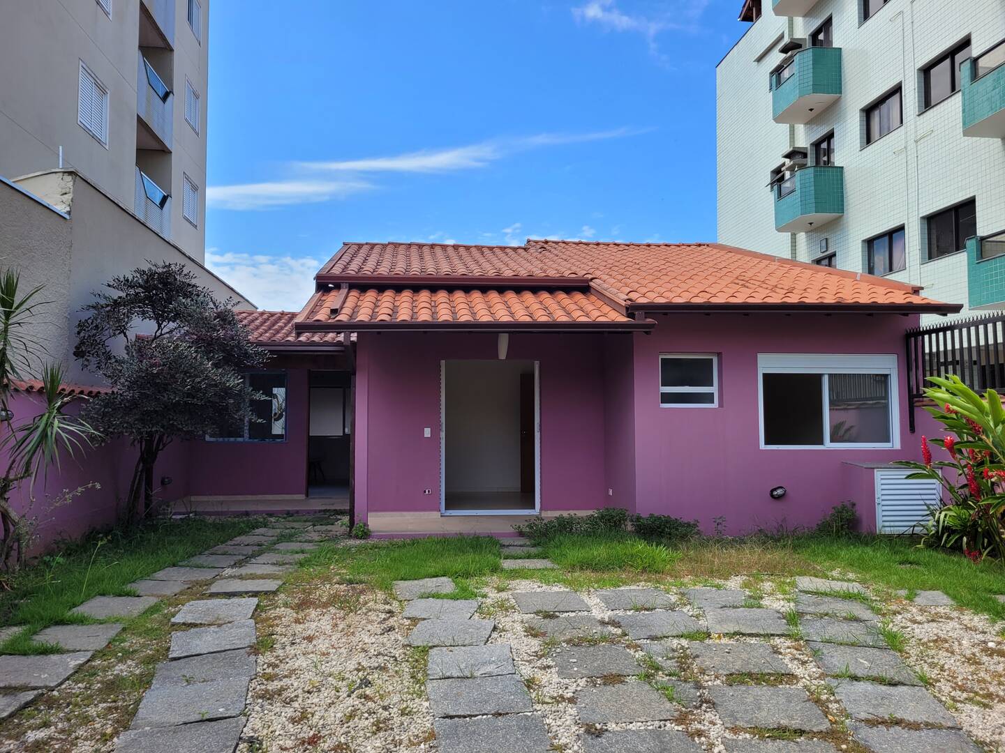Casa, 4 quartos, 185 m² - Foto 2